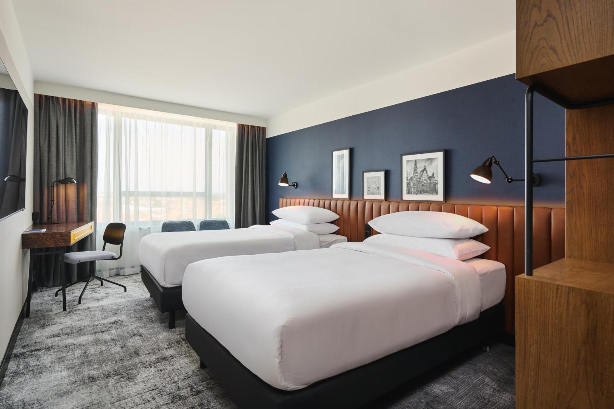 Four Points By Sheraton Wroclaw Exterior photo